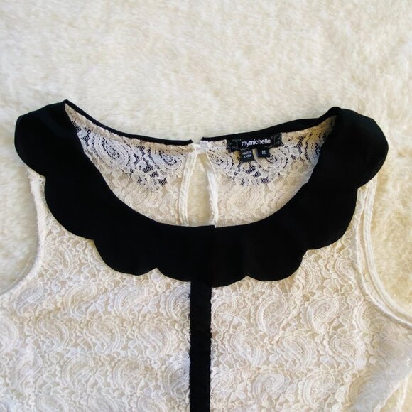 White Lace Sleeveless Top with Scallop Collar Black Ribbon Belt size Medium - Picture 2 of 12